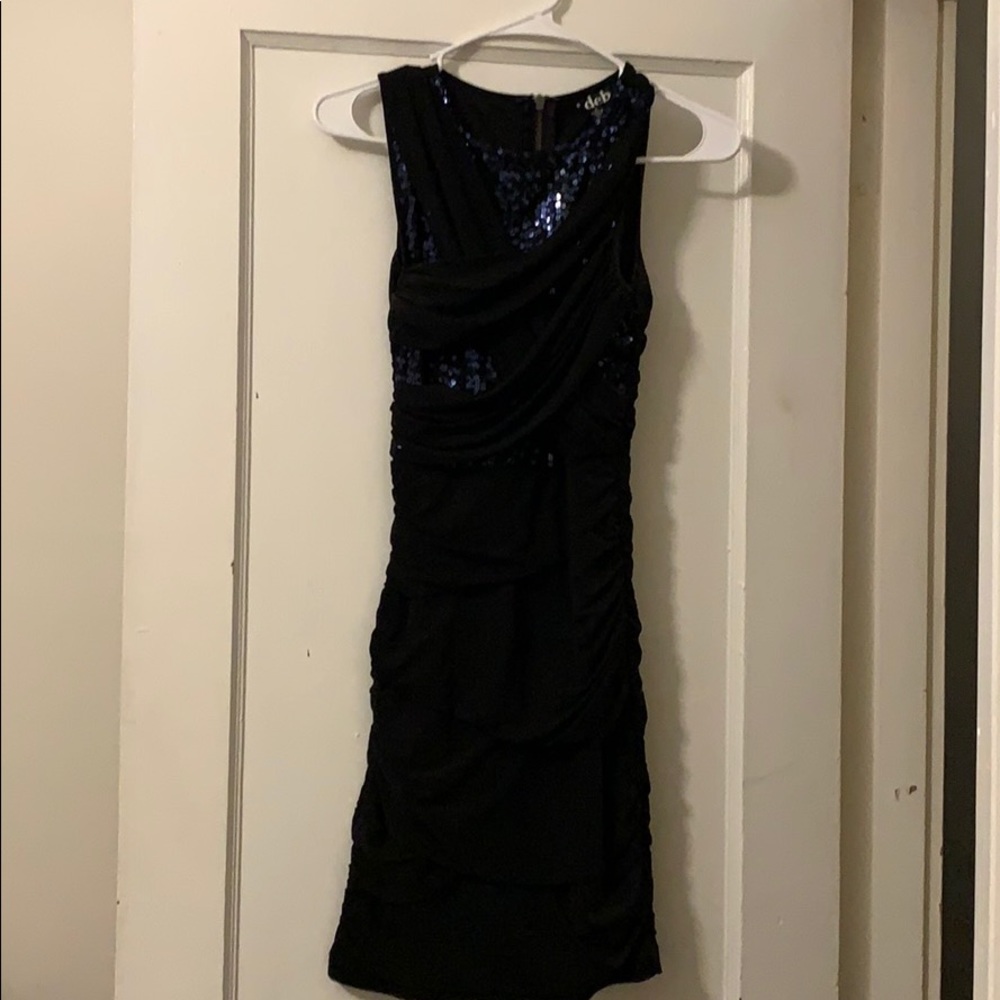 Super cute mini to midi dress